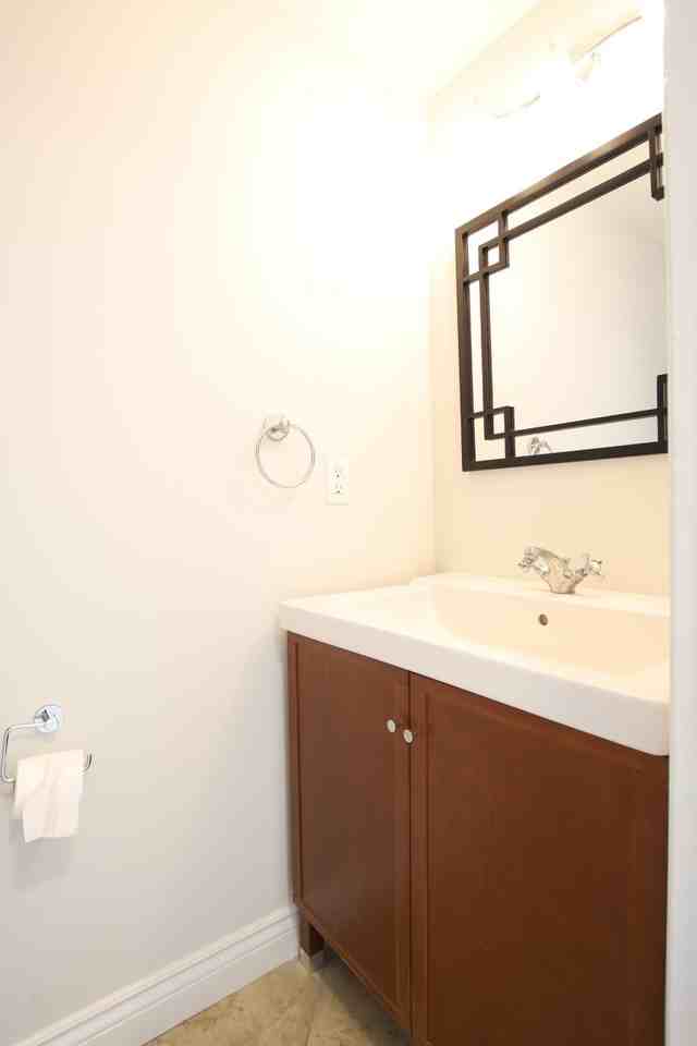 296C Dalehurst Dr - Photo 7 of 26