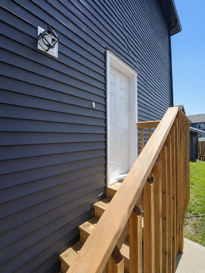 2289 Chokecherry Close Sw - Photo 4 of 16