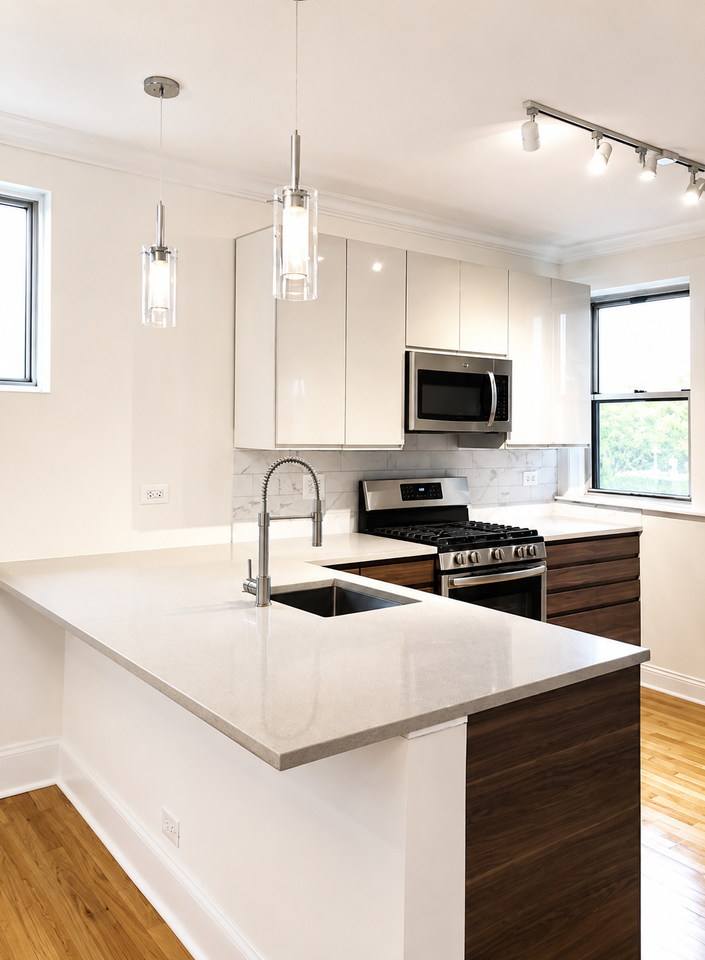 W Berwyn Ave & N Kenmore Ave - Photo 2 of 17