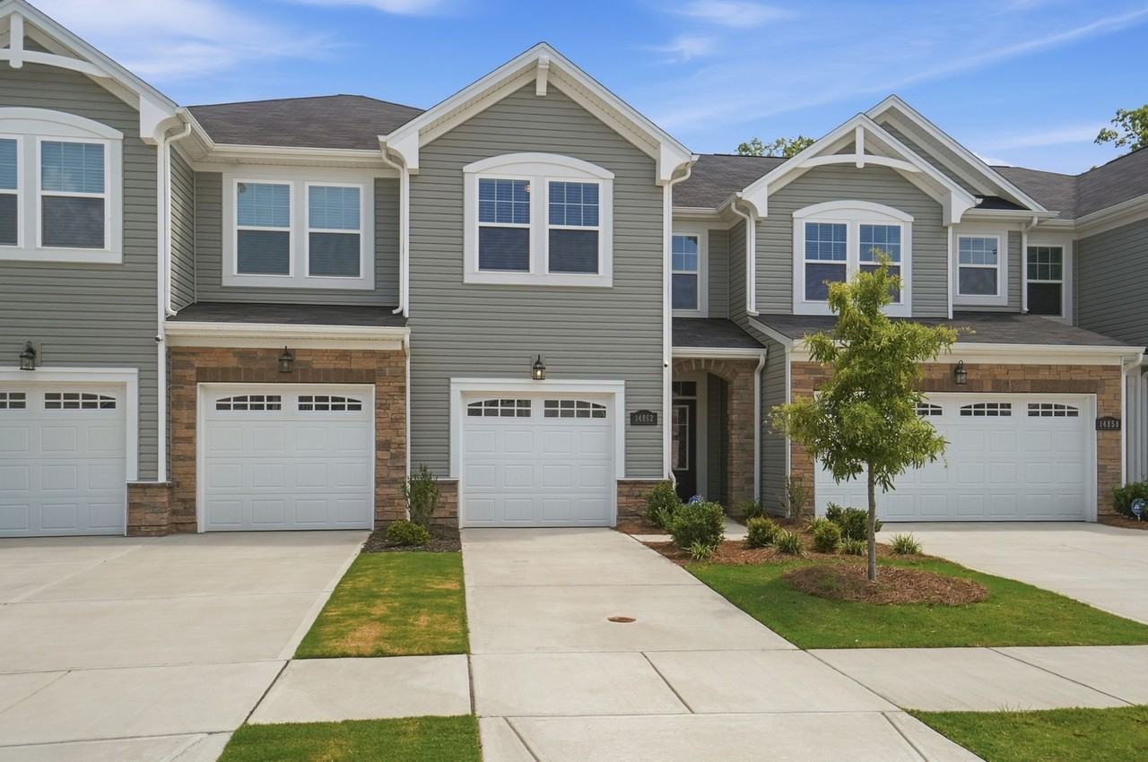 14862 Tamarack Dr - Photo 2 of 50