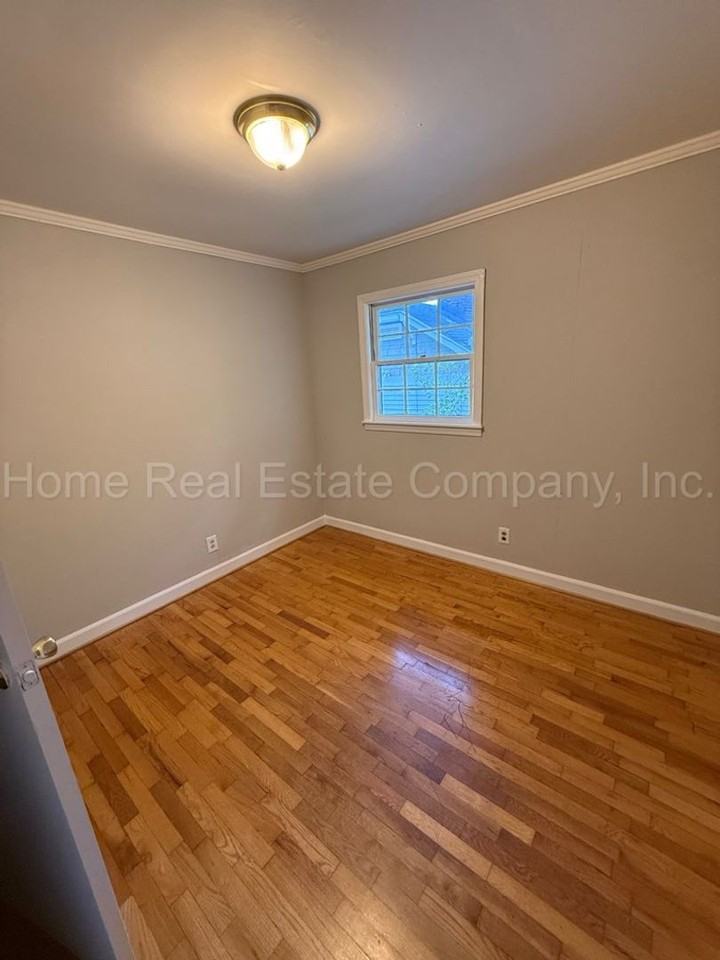 257 S Sunset Dr - Photo 6 of 9