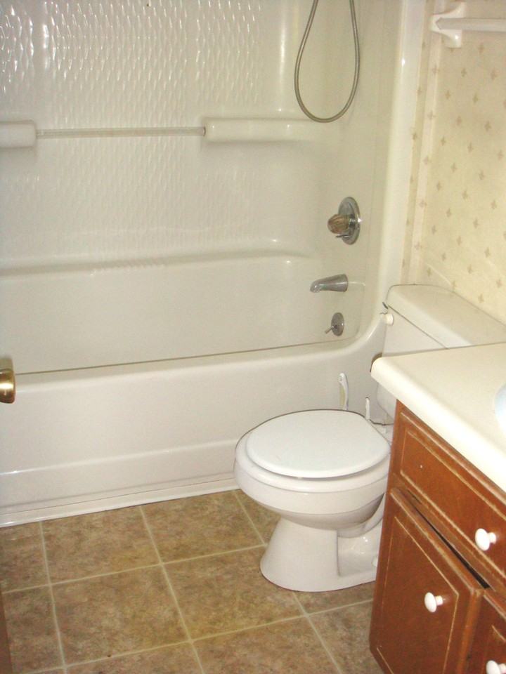 2406 Bemiss Rd #7 - Photo 4 of 5