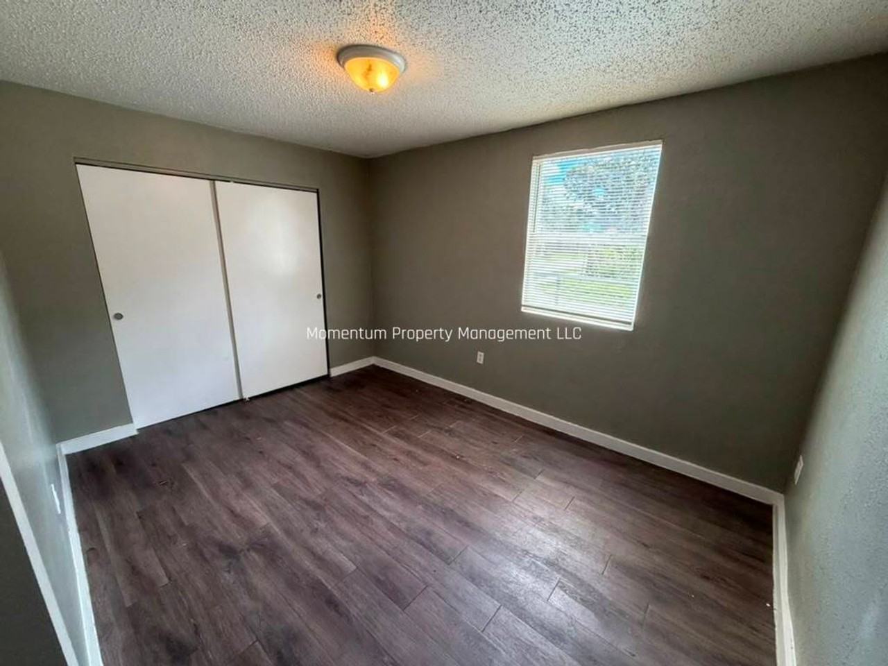 8220 N Mulberry St - Photo 5 of 14