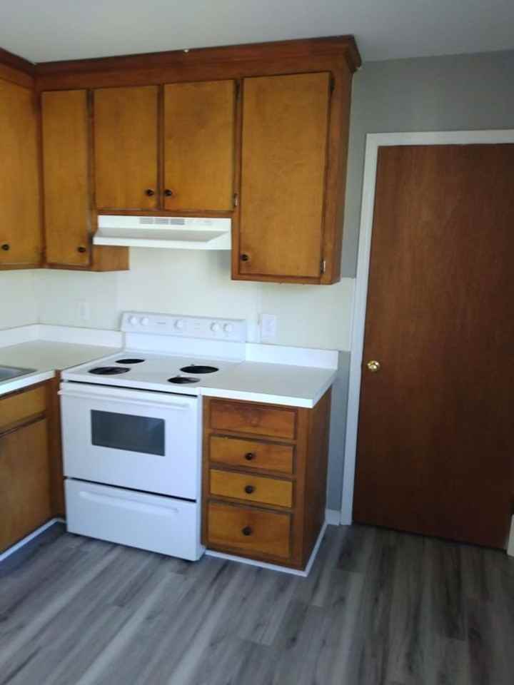 1809 E Trail Dr Se - Photo 5 of 9