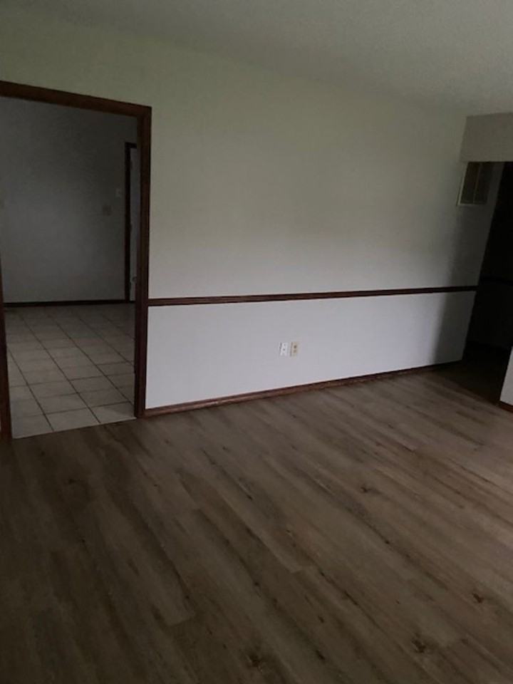 1328 Bingham Dr - Photo 5 of 27