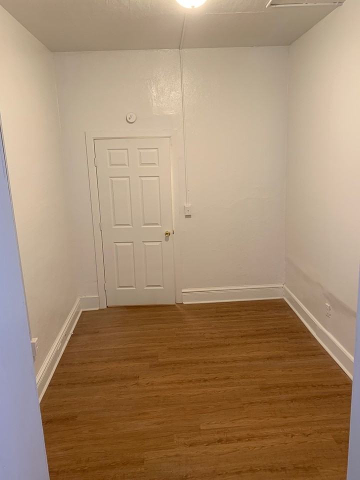 487 W Market St #3 - Photo 7 of 14