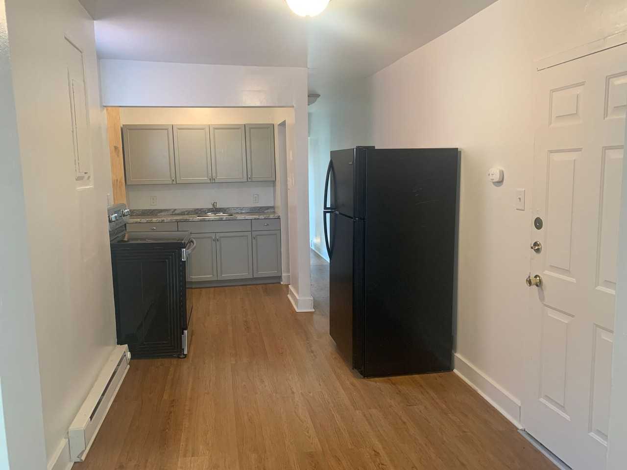 222 E Philadelphia St #3 - Photo 5 of 12