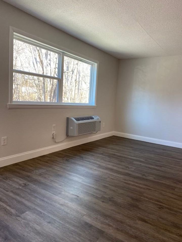 30 Success Ave #3 - Photo 3 of 27