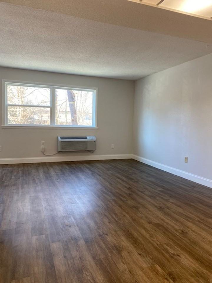 30 Success Ave #3 - Photo 4 of 27