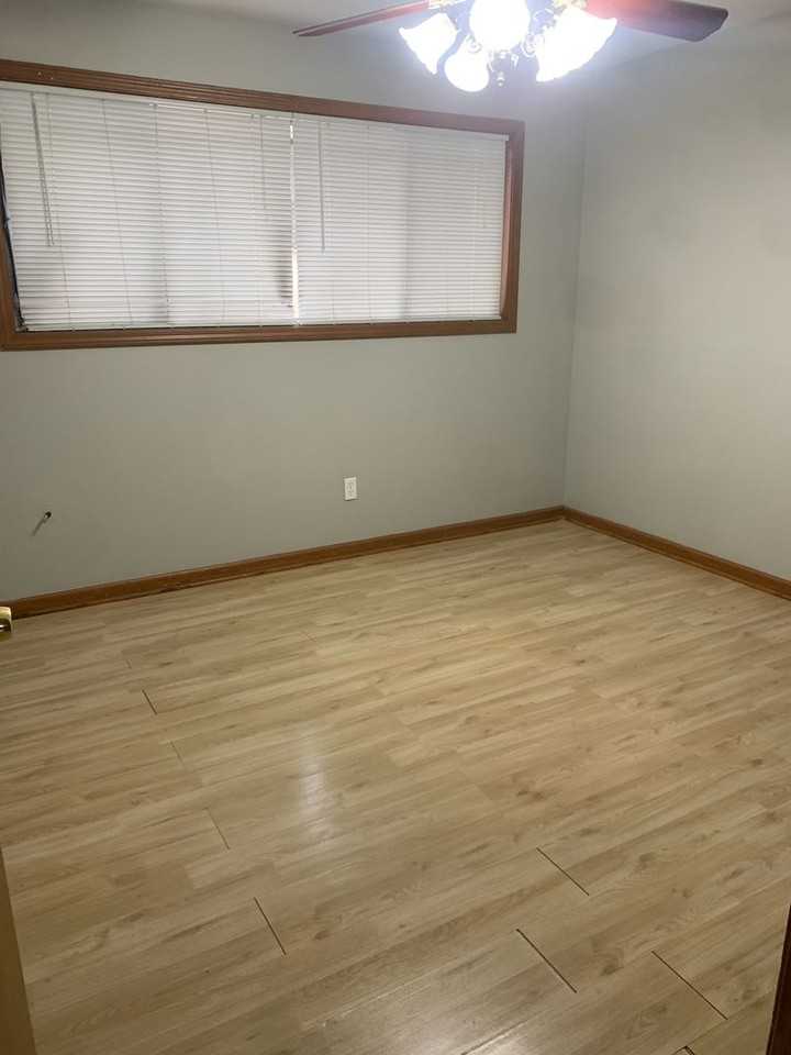 407 Argo Ave - Photo 6 of 8