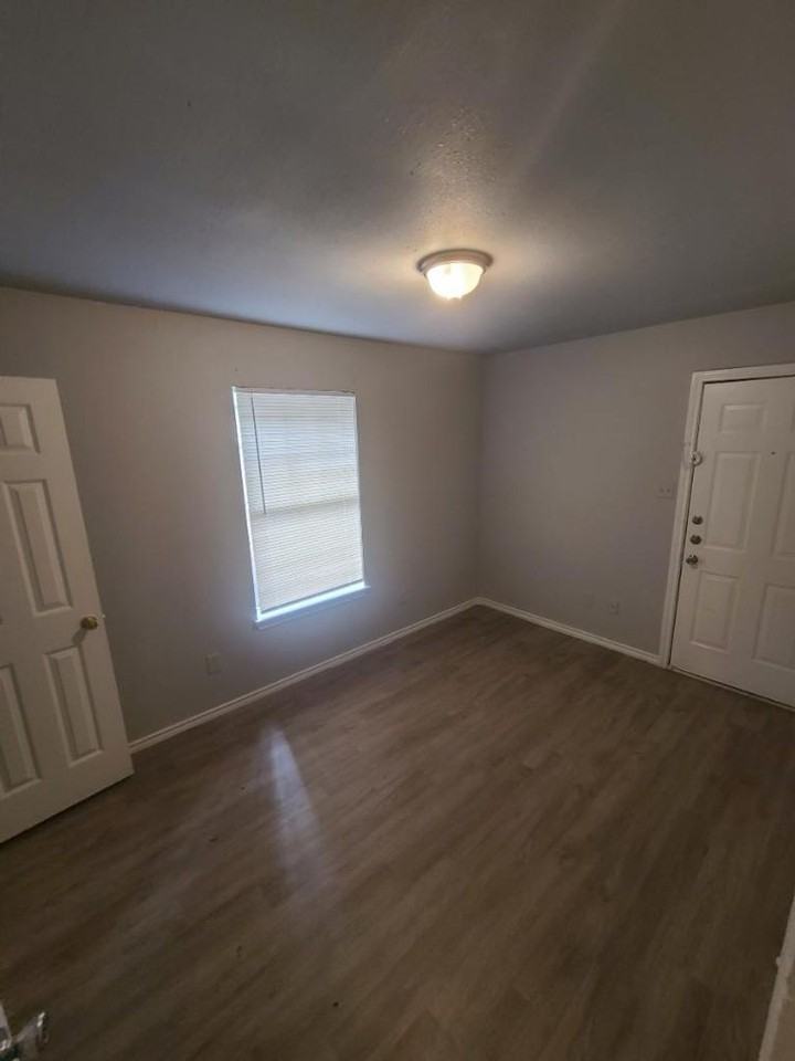 1516 Barron Ln - Photo 7 of 7