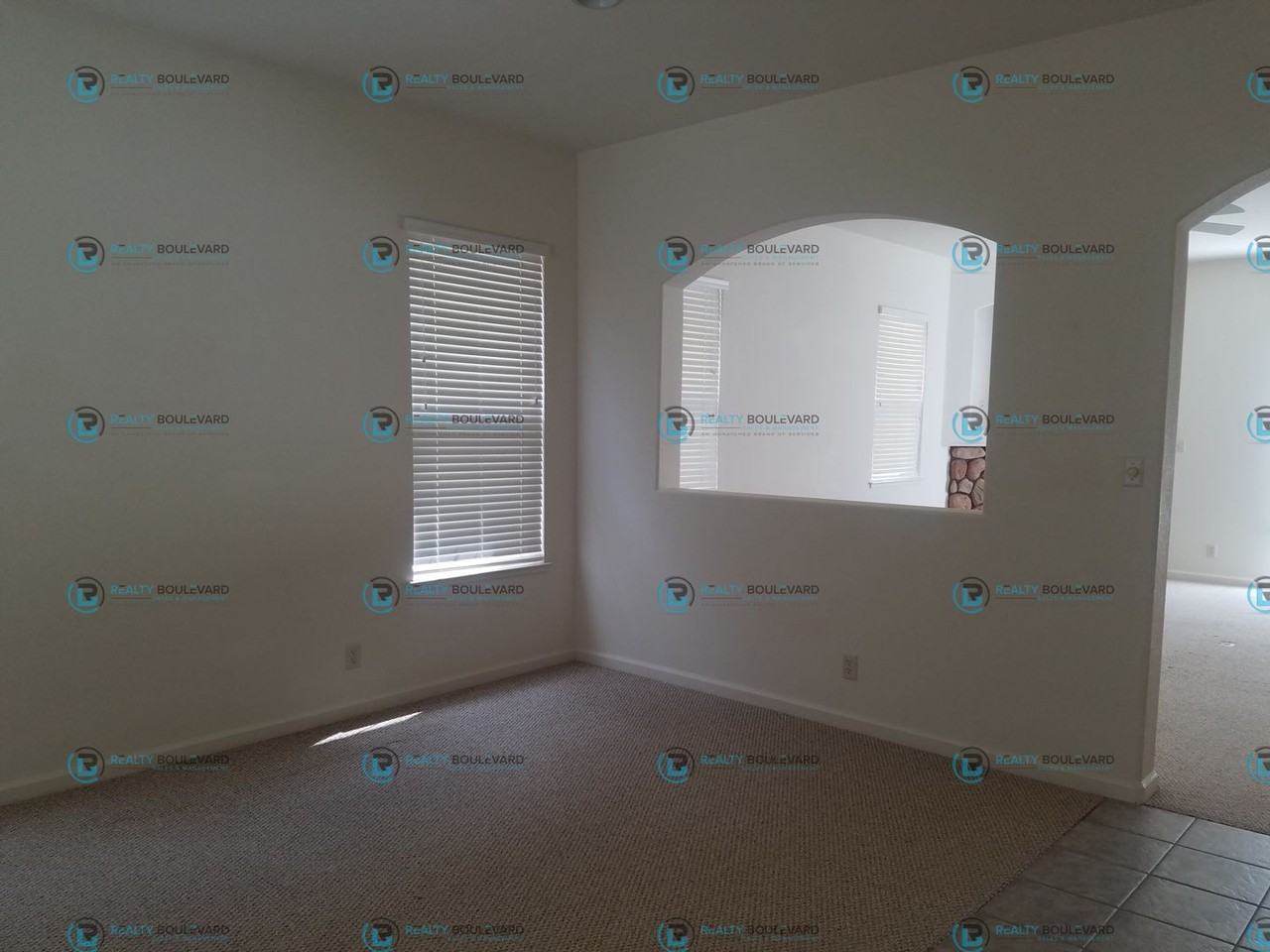 2365 Red Maple Ct - Photo 4 of 15