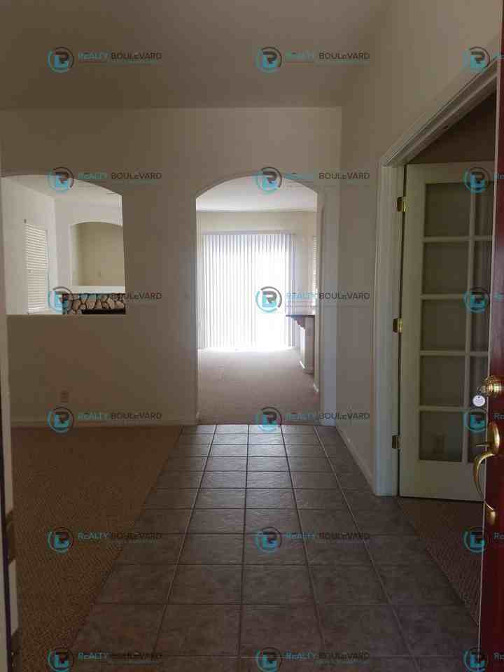 2365 Red Maple Ct - Photo 6 of 15