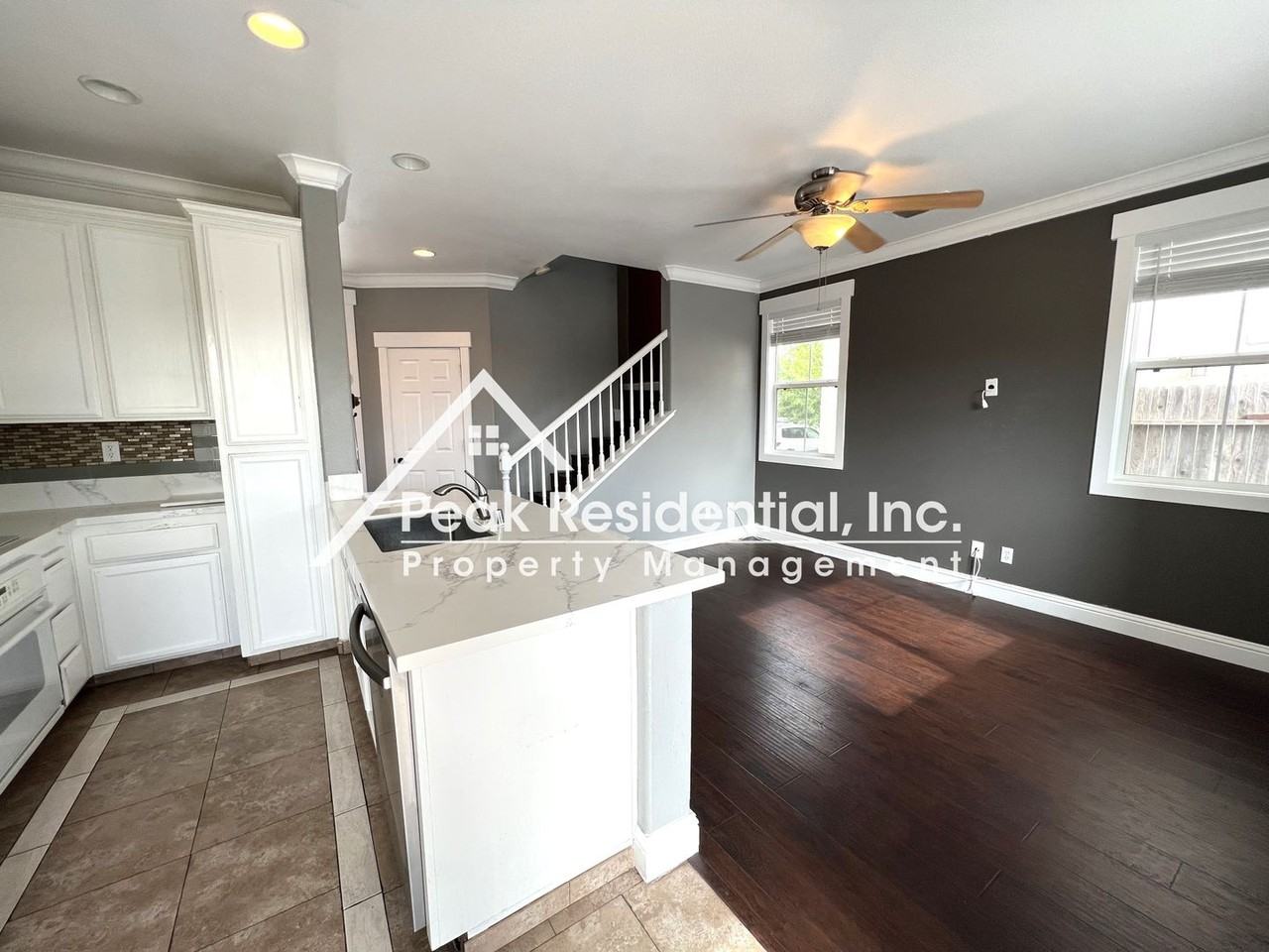 5772 Amnest Way - Photo 4 of 24