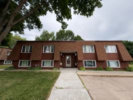 featured image of 615 6th St Ne