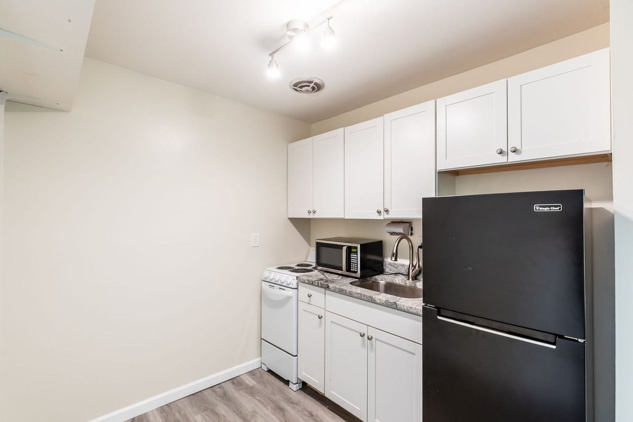 5634 Macey Ave - Photo 5 of 12