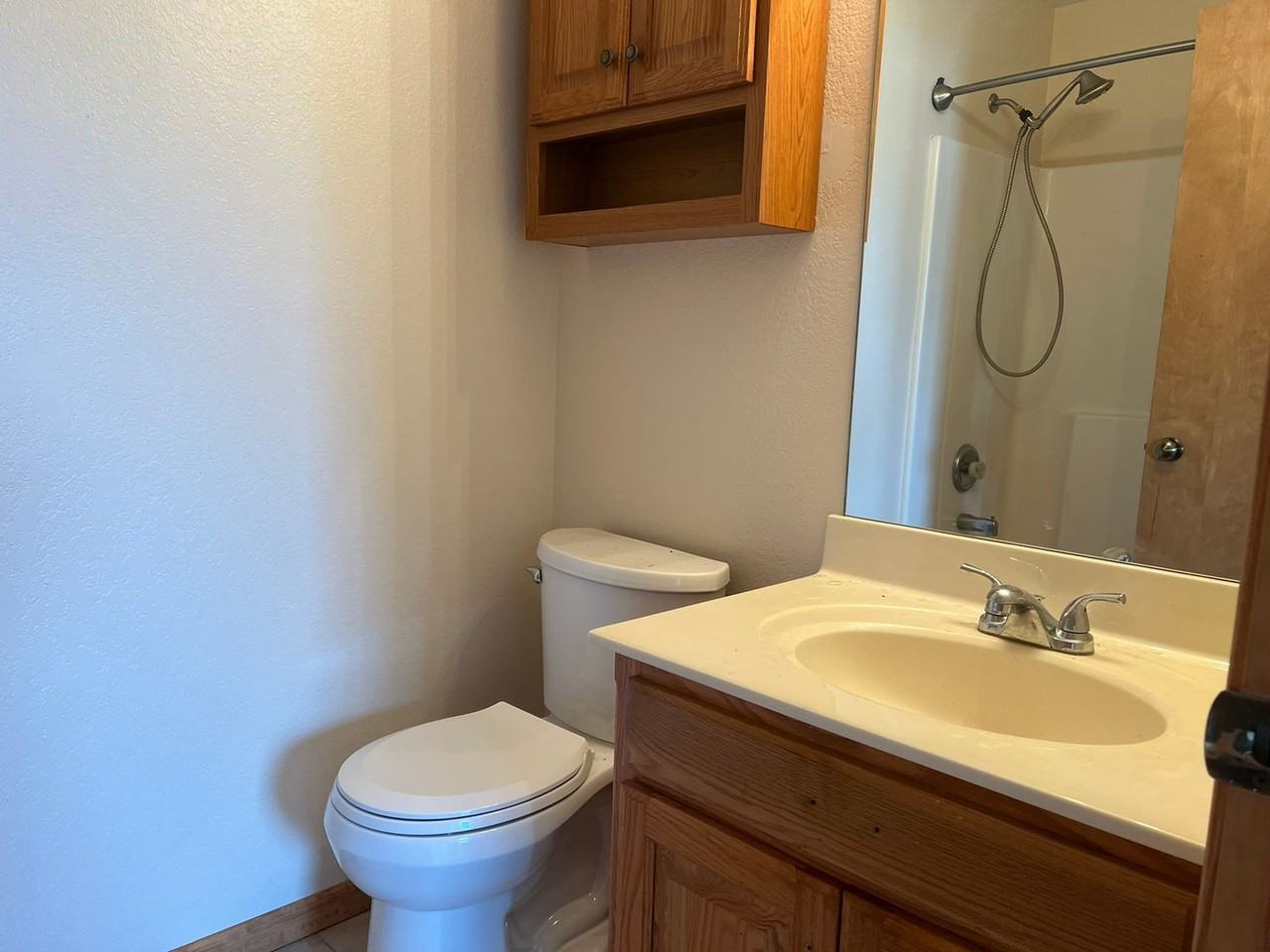 2605 W Garton Rd - Photo 4 of 8