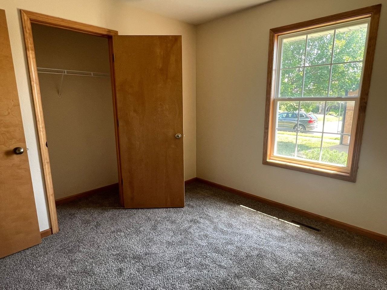 2605 W Garton Rd - Photo 6 of 8