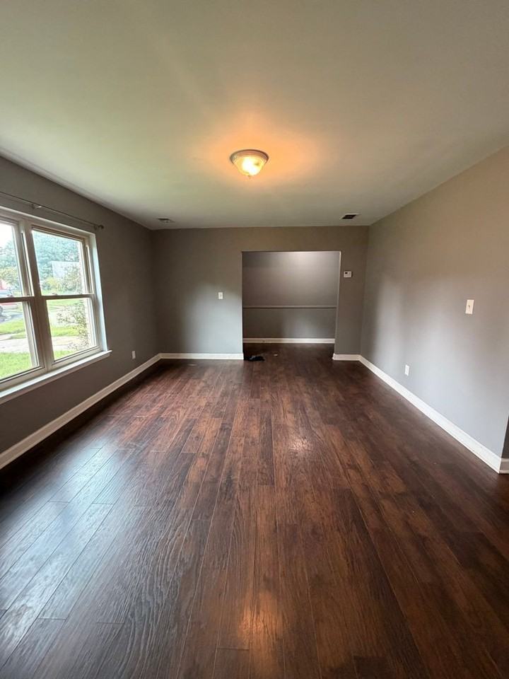 3 Lasonia Ct - Photo 3 of 27