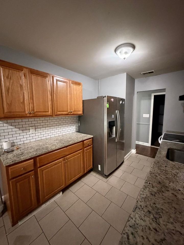 3 Lasonia Ct - Photo 6 of 27