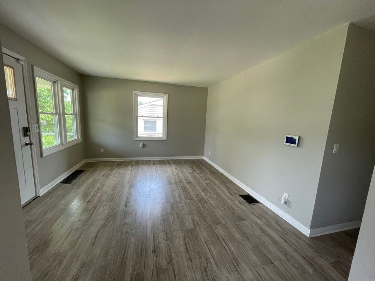 32 Taft Ave - Photo 2 of 20