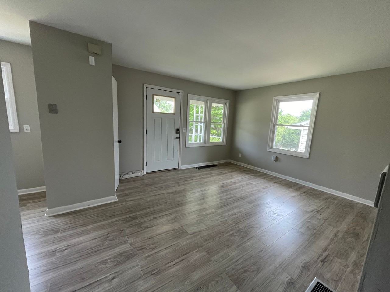 32 Taft Ave - Photo 4 of 20
