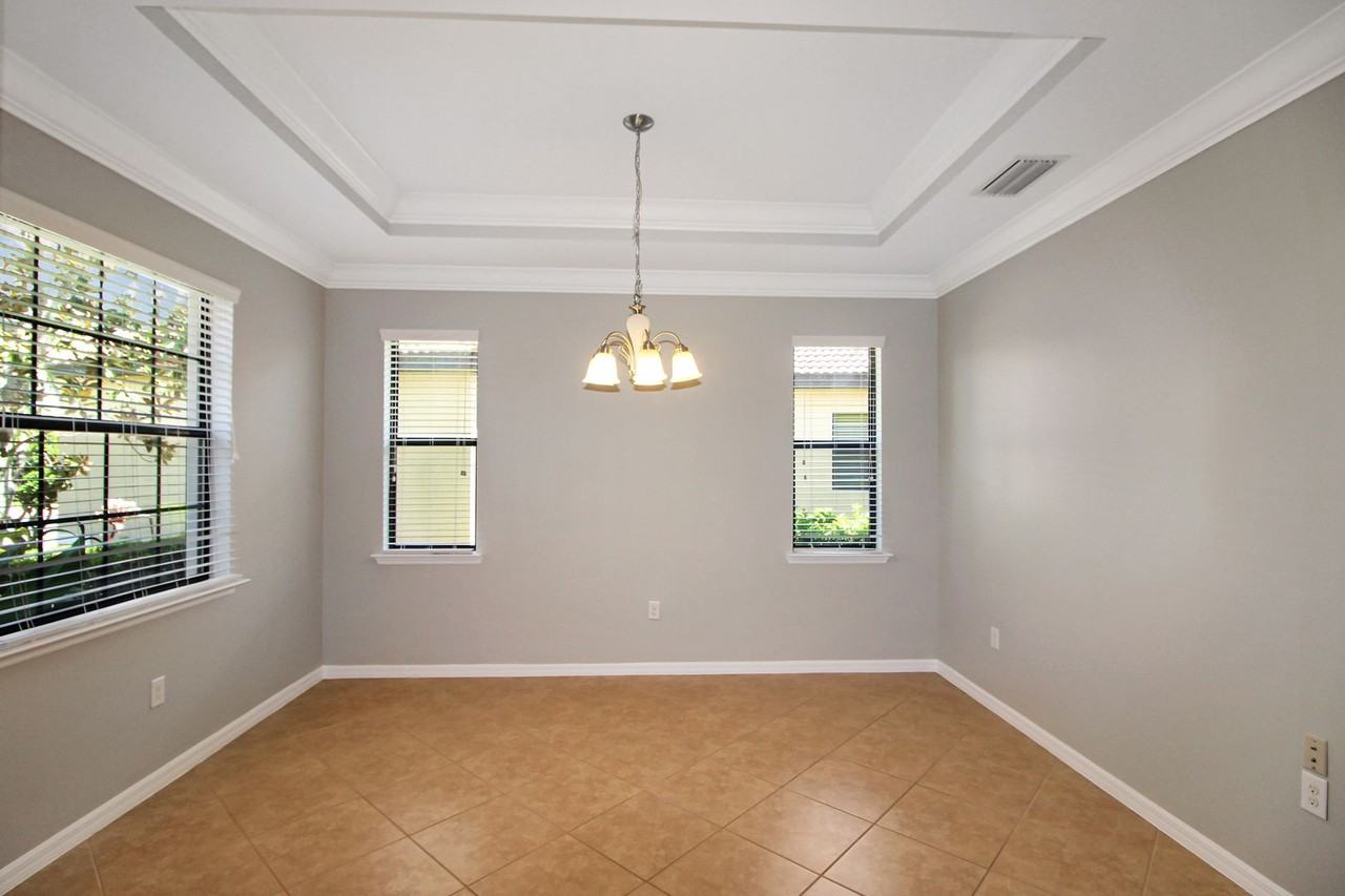 1219 Cielo Ct - Photo 3 of 31
