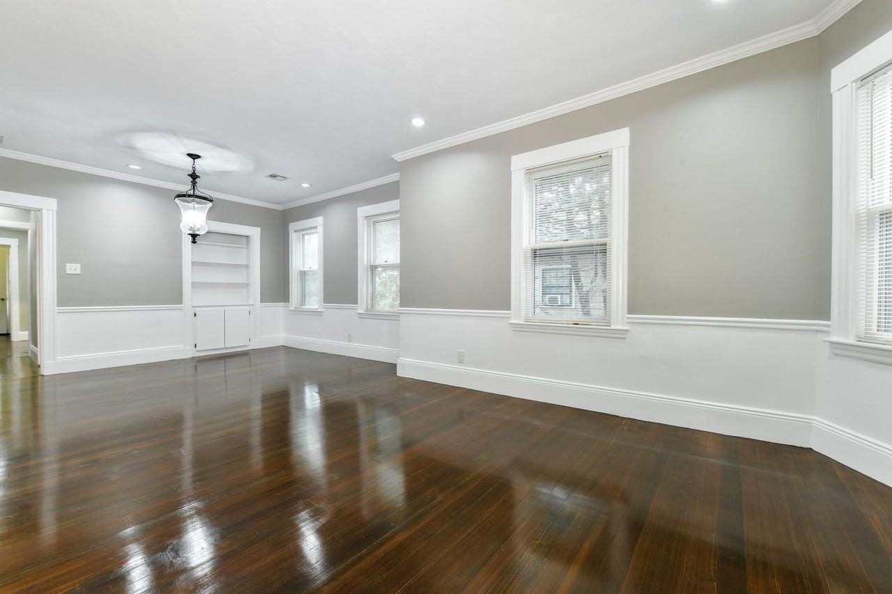 53 Wolcott Rd - Photo 4 of 13