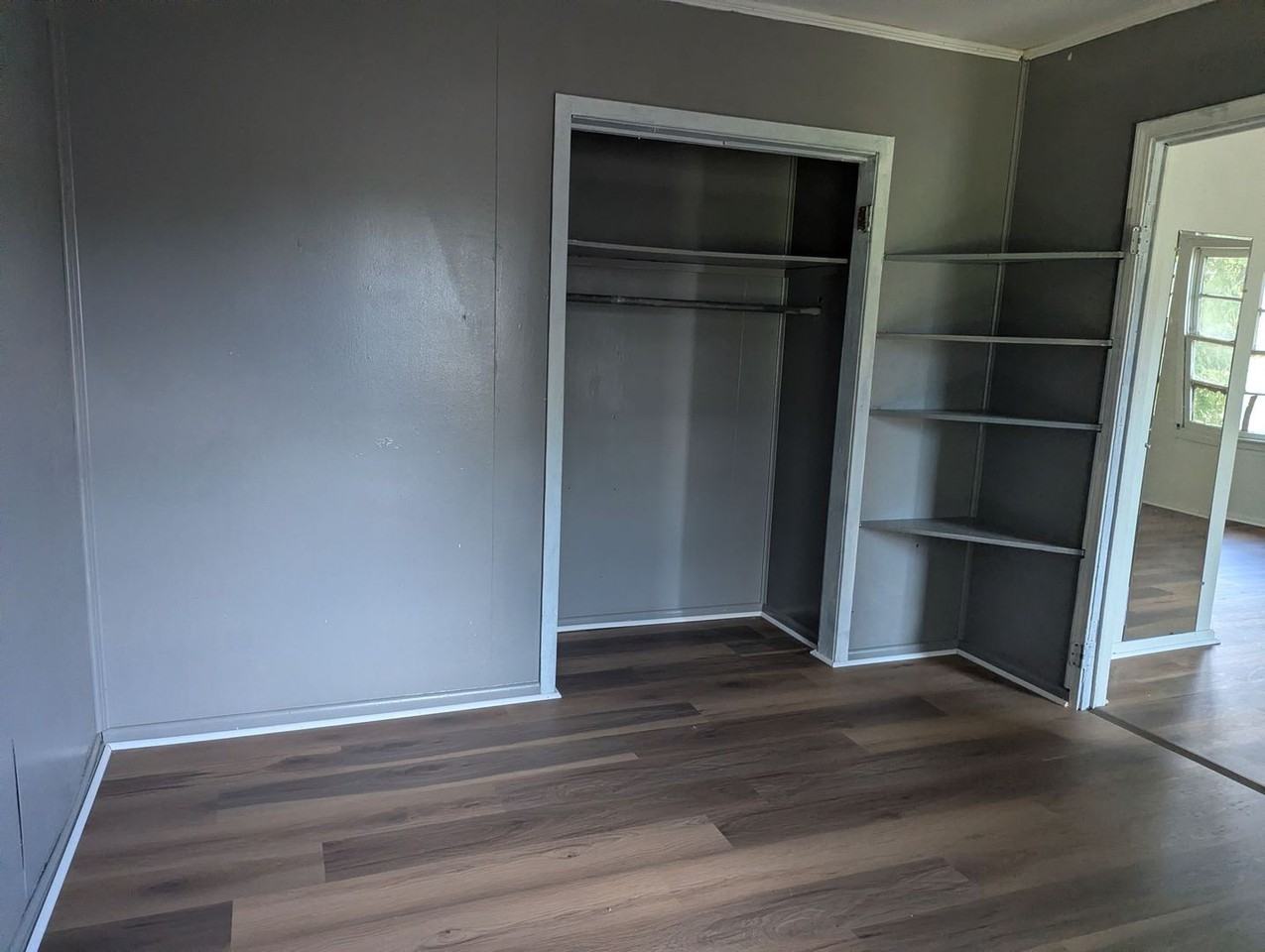 418 Tissington St - Photo 6 of 10