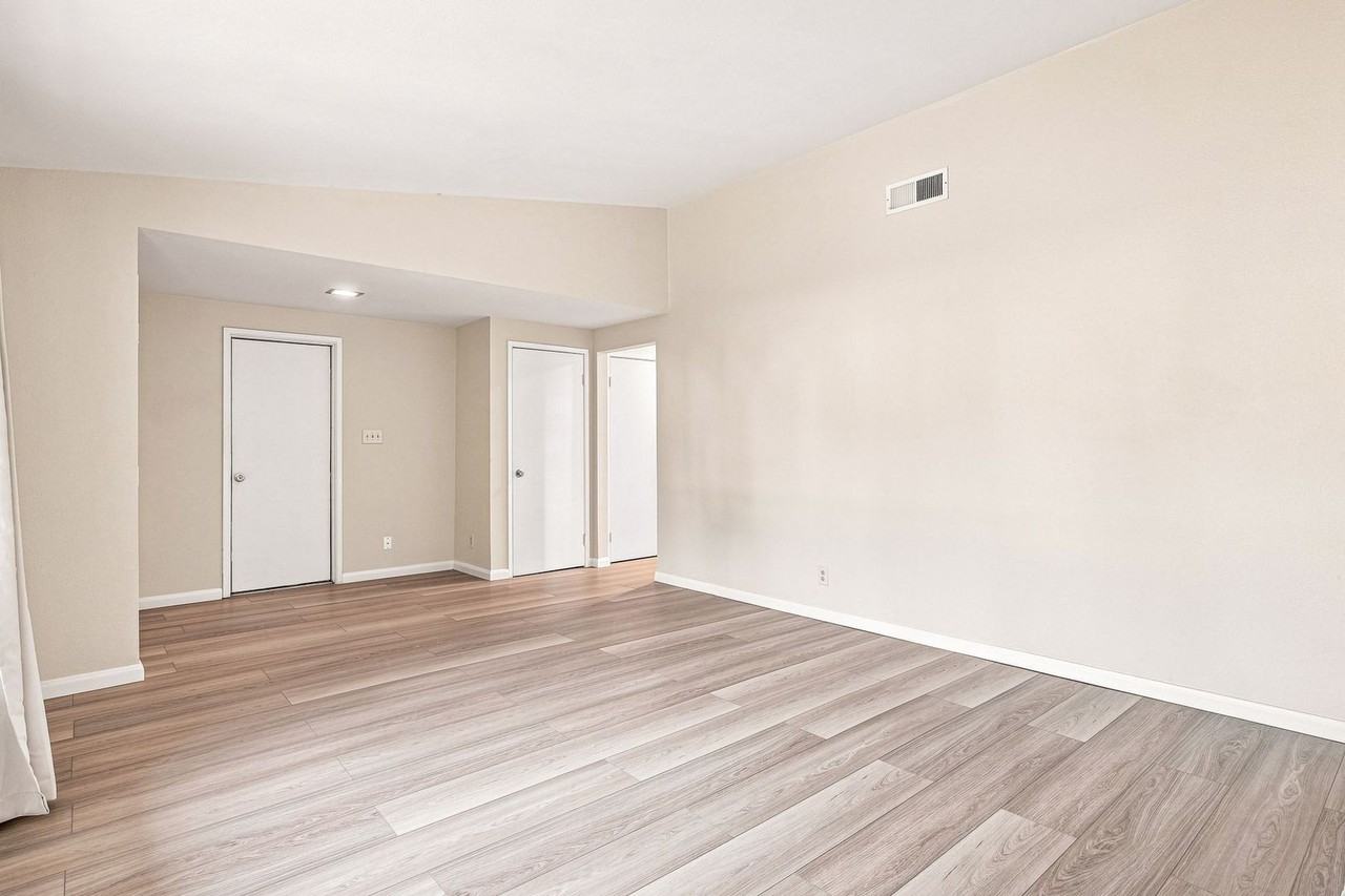 6741 Altiplano Way - Photo 6 of 32