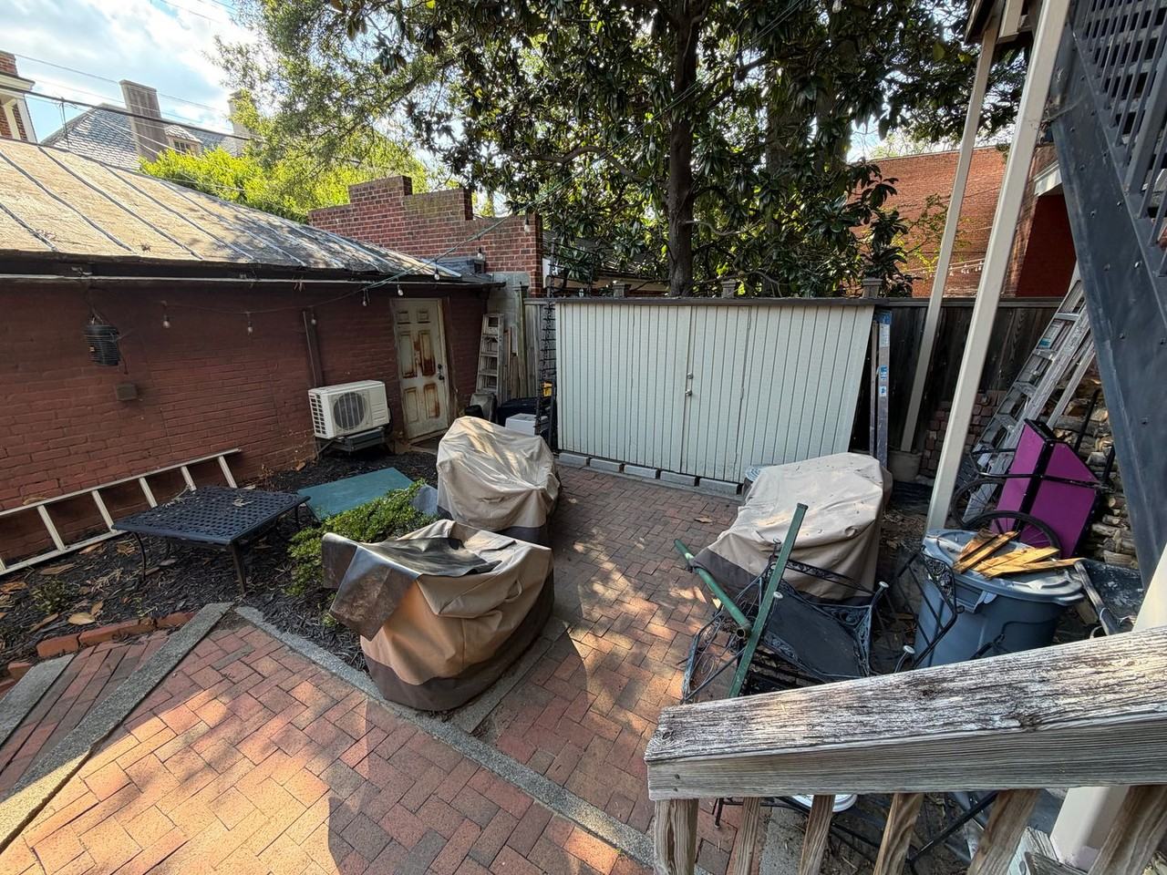 2301 W Grace St - Photo 4 of 35