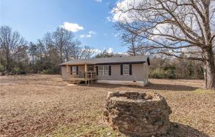 featured image of 9244 Craft Rd