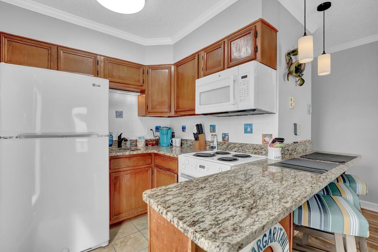 2224 New River Inlet Rd - Photo 3 of 28