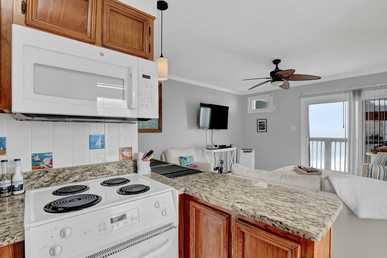 2224 New River Inlet Rd - Photo 6 of 28