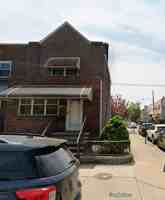 featured image of 1212 Johnston St