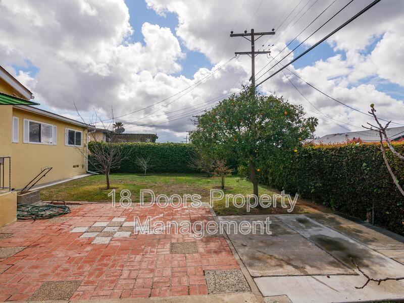 3442 Atlas St - Photo 4 of 31