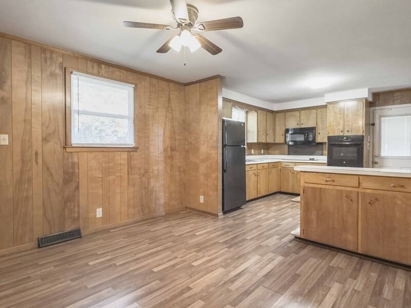 1641 Vista Ln #NA - Photo 4 of 16