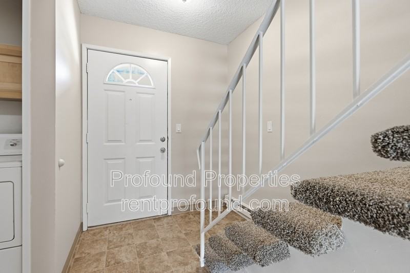 6030 Sw 130th Ave - Photo 4 of 25