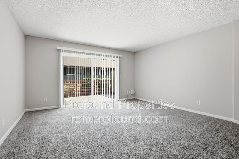 6030 Sw 130th Ave - Photo 5 of 25
