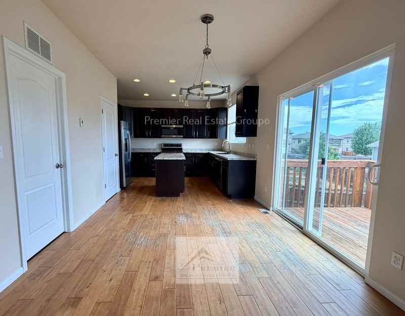 7777 Blue Vail Way - Photo 5 of 22