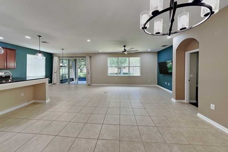 124 Magneta Loop - Photo 4 of 32