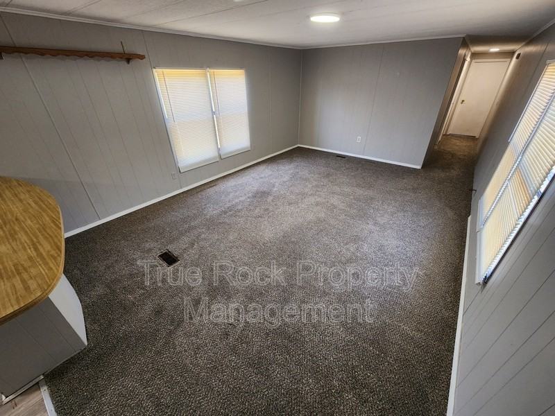 10639 County Road 1500 - Photo 4 of 18