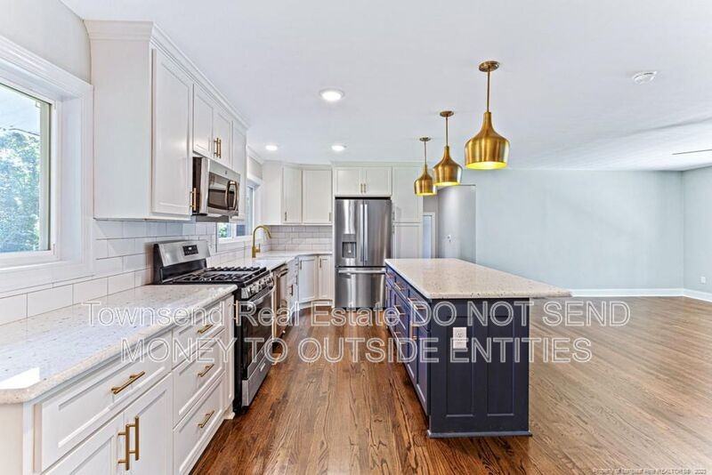 315 Westview Dr - Photo 5 of 23