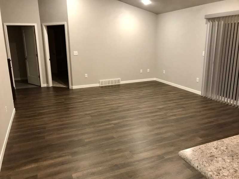 196 Desplaine Rd - Photo 5 of 25