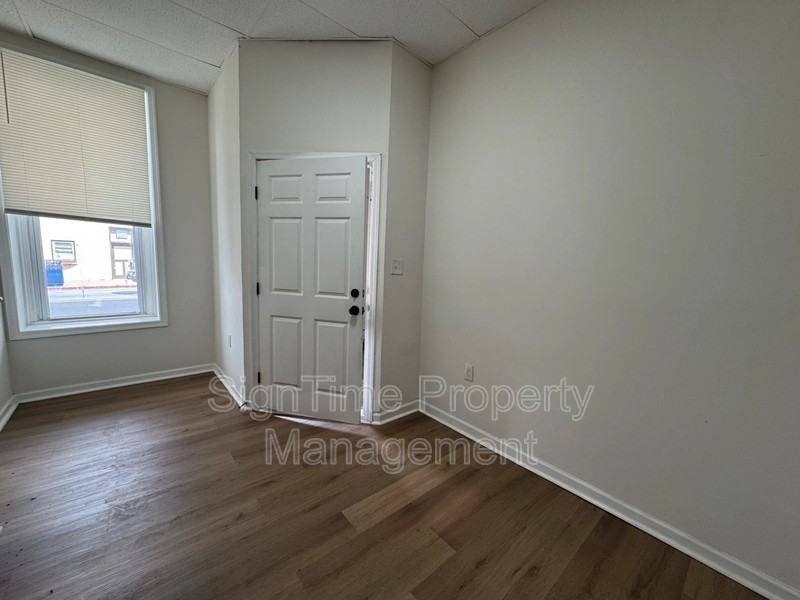 40 N Conococheague St #1 - Photo 2 of 10