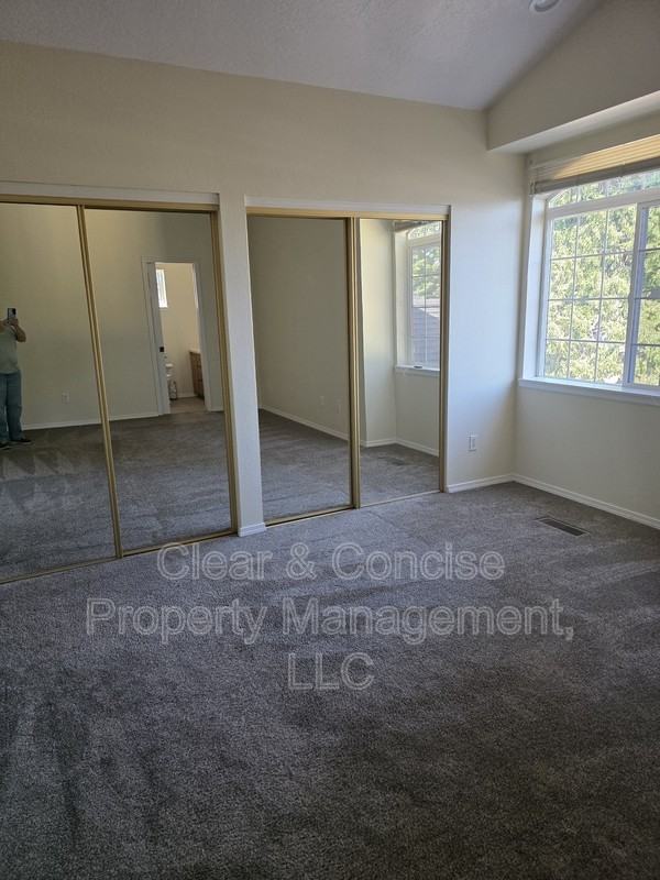 4206 Royal Ave - Photo 5 of 11