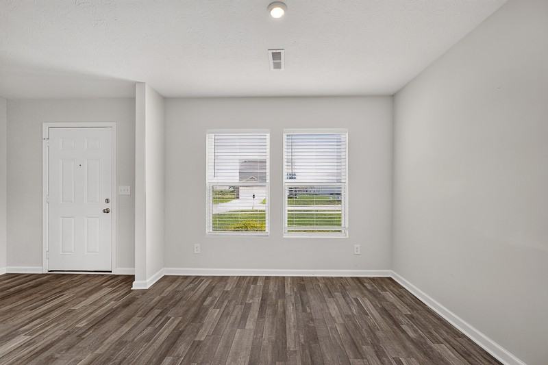 2905 Shasta Dr - Photo 6 of 37