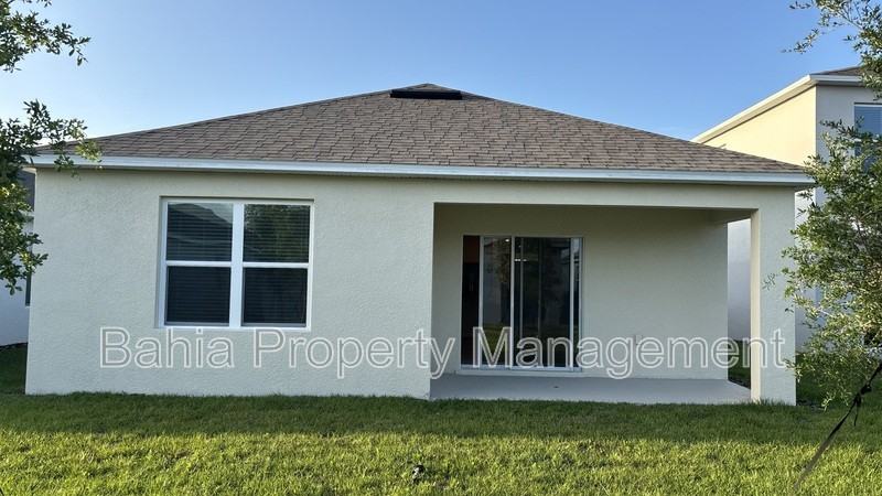 1516 Ellesmere Ave - Photo 4 of 25
