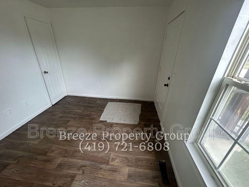 628 Hope St - Photo 6 of 9