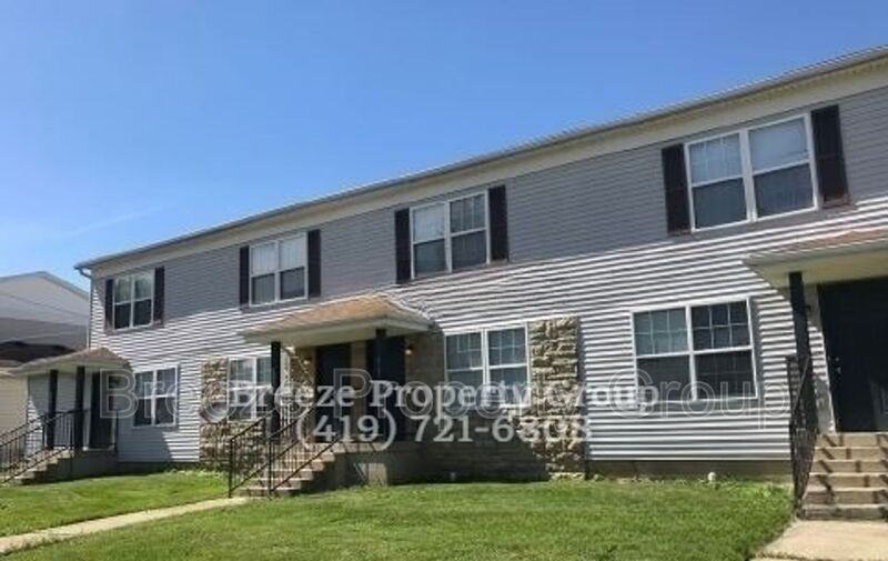 628 Hope St - Photo 7 of 9